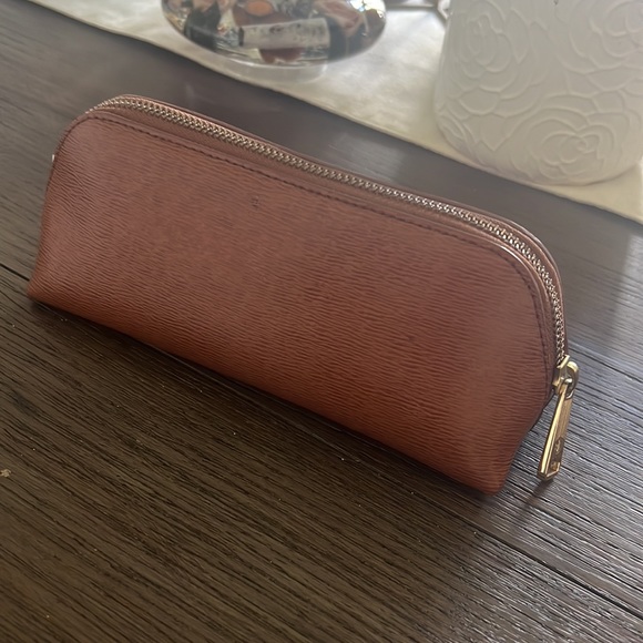 Cosmetic patch from RRL in great condition - Picture 6 of 9